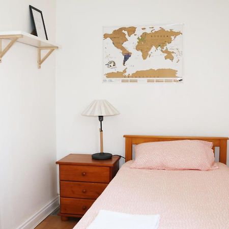Kelsall Guest House เบอร์มิงแฮม ภายนอก รูปภาพ