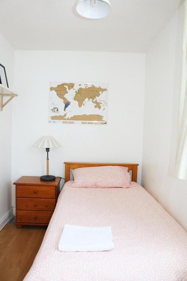 Kelsall Guest House เบอร์มิงแฮม ภายนอก รูปภาพ